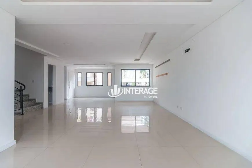 House with 5 bedrooms and 6 bathrooms, 145 m² — photo 8