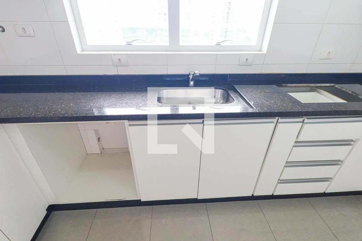 Apartment, 255 m², with a bathtub — photo 2