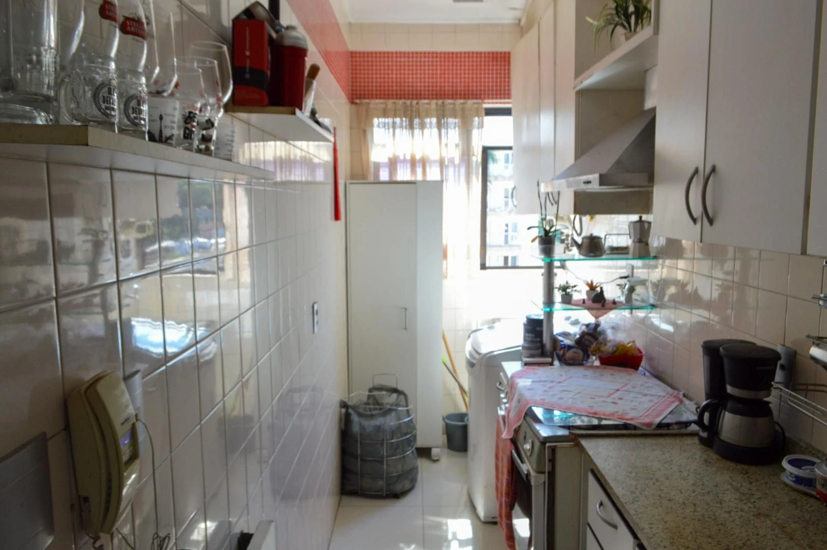 Furnished apartment with 3 bedrooms and 1 parking spot — photo 60