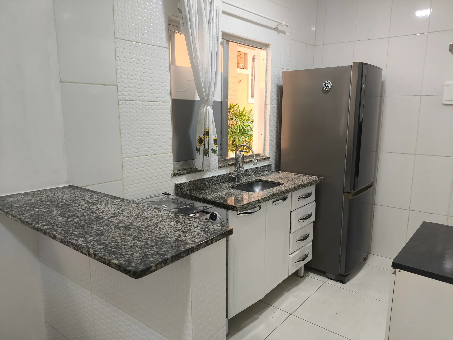 One-bedroom apartment with a washing machine — photo 10