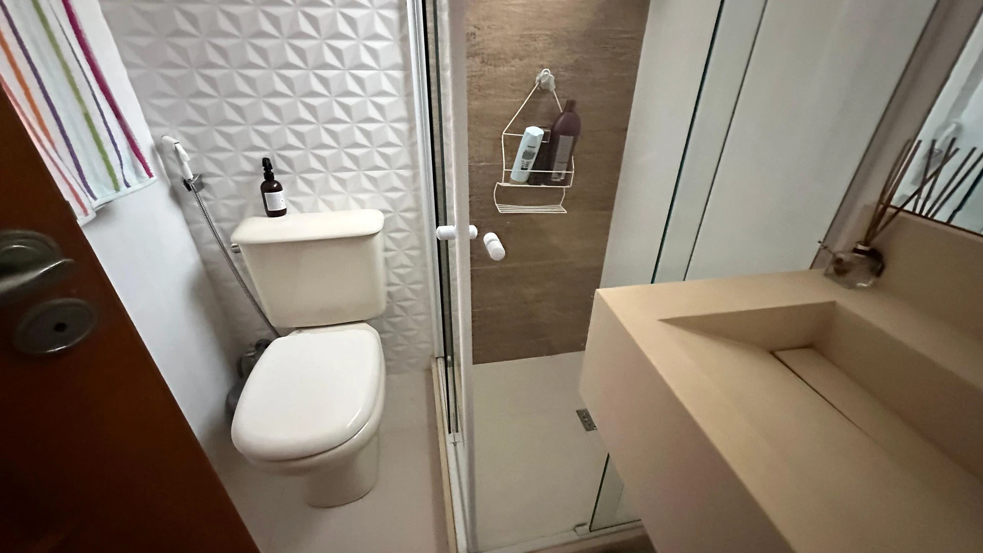 300 m² apartment with a washing machine and a dishwasher — photo 29