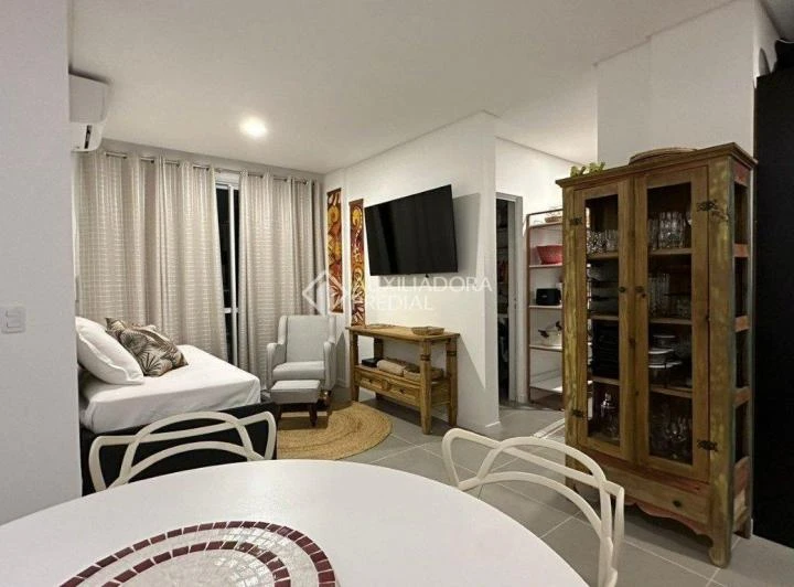 110 m² apartment with 2 bedrooms and integrated kitchen — photo 3