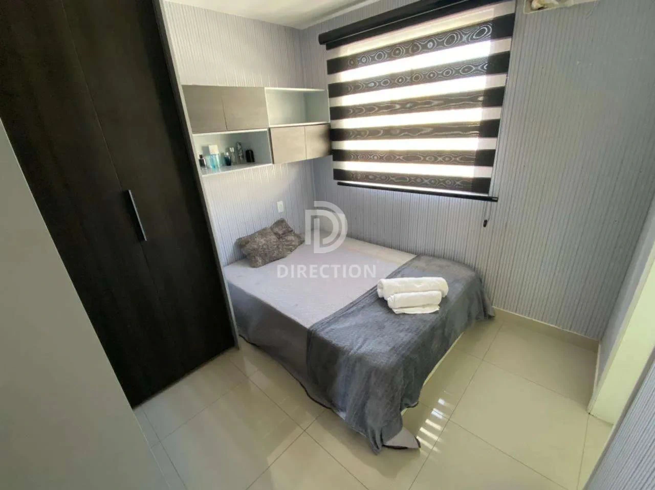 4 quartos e banheira: casa de 300 m² — photo 24