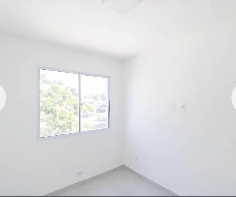 2-bedroom apartment in a building with a gym — photo 10