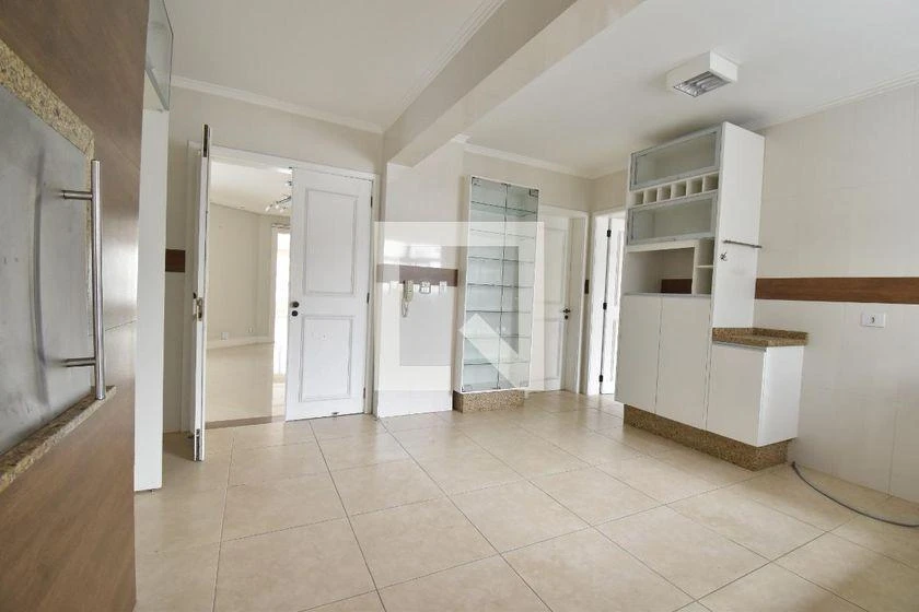 Ванна та 4 спальні: квартира 284 м² — photo 8