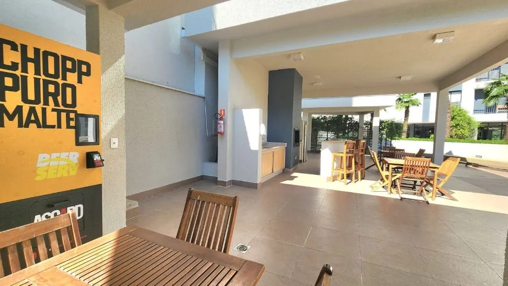 2-bedroom apartment with suite and glassed balcony — photo 41