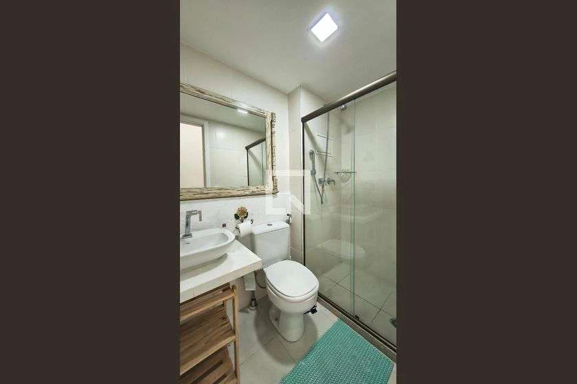 82 m² furnished apartment with 3 bedrooms and parking — photo 33