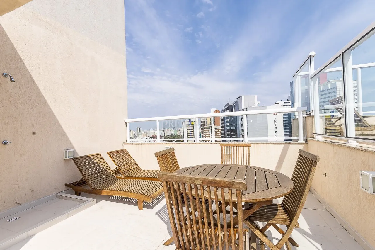 Меблированное студио 60 м² с 1 парковкой и кухней — photo 31