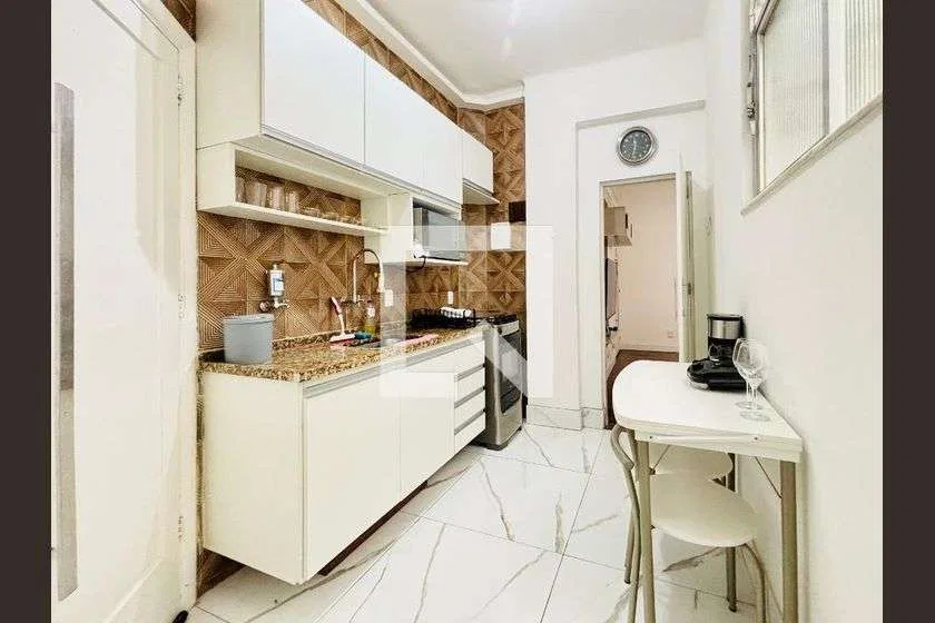 Unfurnished 2-bedroom apartment with 1 bathroom — photo 27