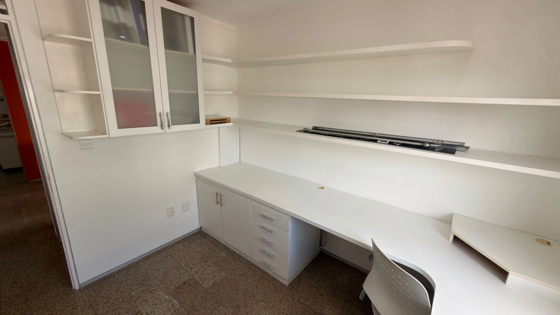 Apartamento, 99 m², com banheira — photo 17