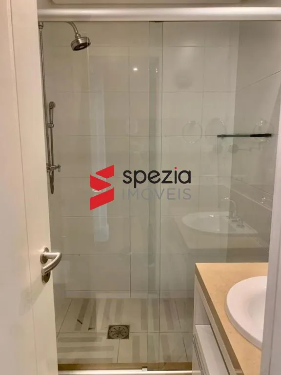 Apartamento dúplex con 2 dormitorios y vista a la ciudad — photo 25