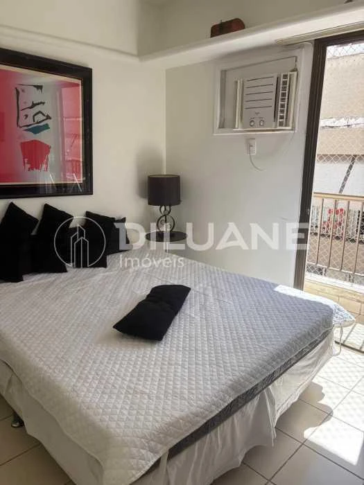 2-bedroom apartment with an open-plan kitchen — photo 24