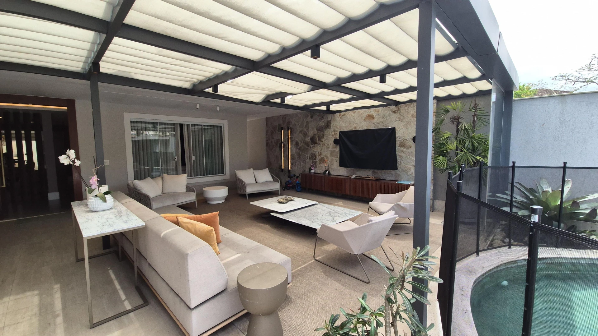 Casa de 373 m² com piscina privativa e lava-louças — photo 64
