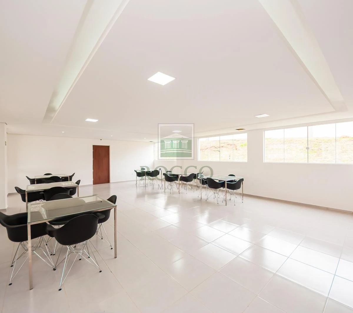 Apartment, 47 m², with a grill on the balcony — photo 44