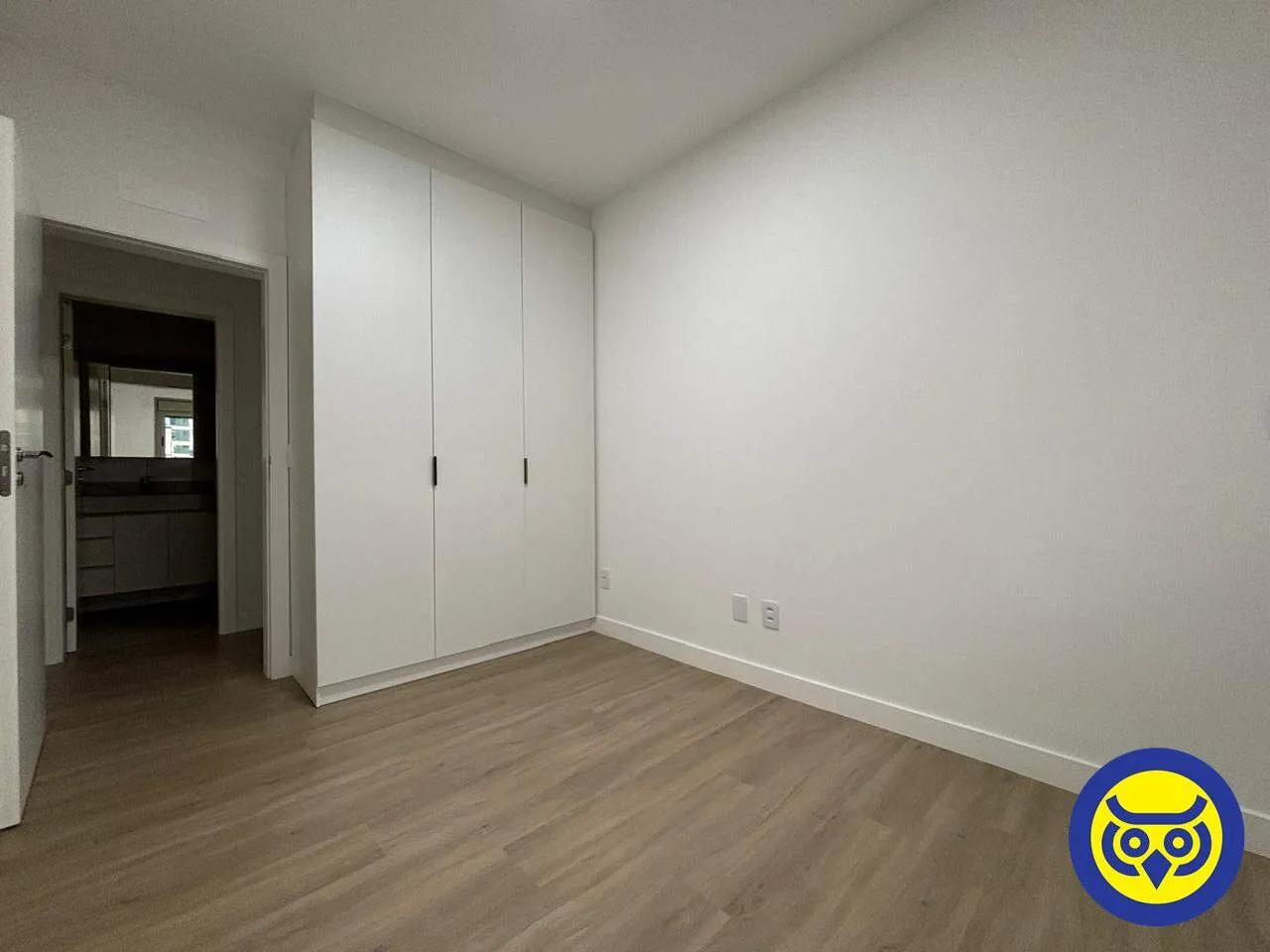 Apartamento de 3 dormitórios com cozinha em conceito aberto — photo 23