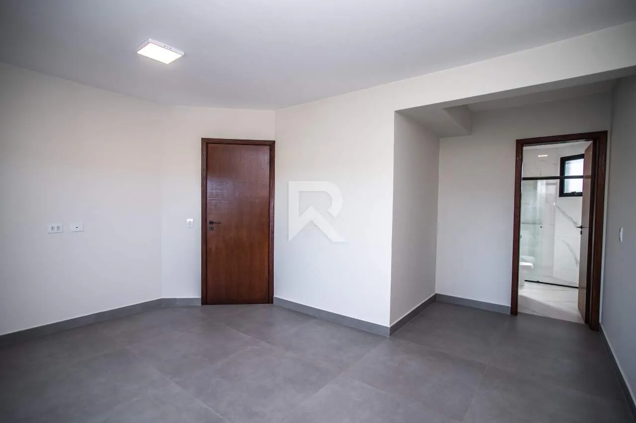 House with balcony BBQ grill and 3 bedrooms