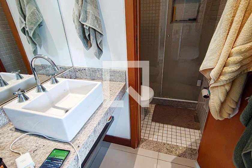 Оренда мебльованої 1-кімнатної квартири 40 м² з душем у склі — photo 27