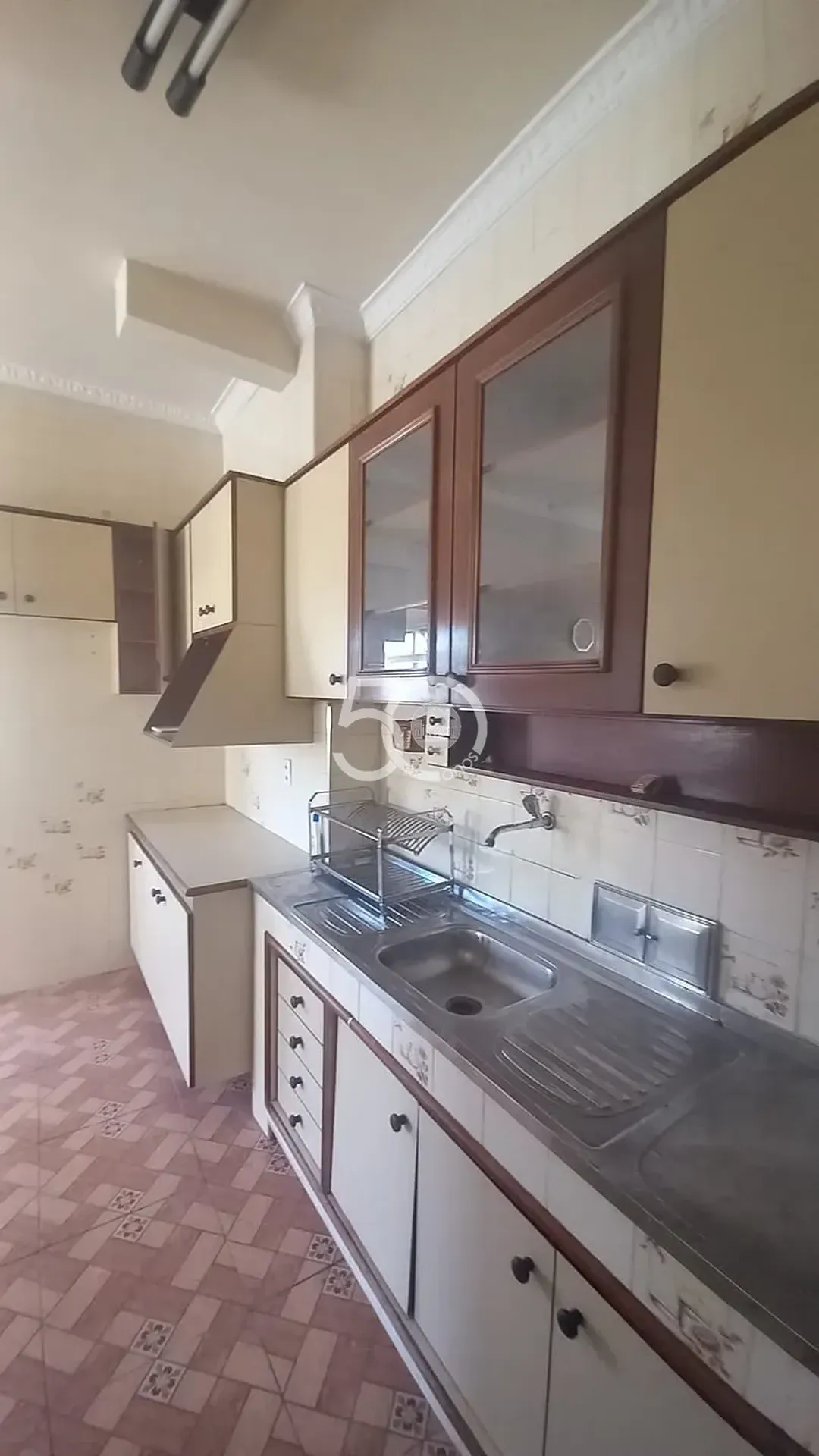 Apartamento de 3 quartos em condomínio com piscina — photo 26