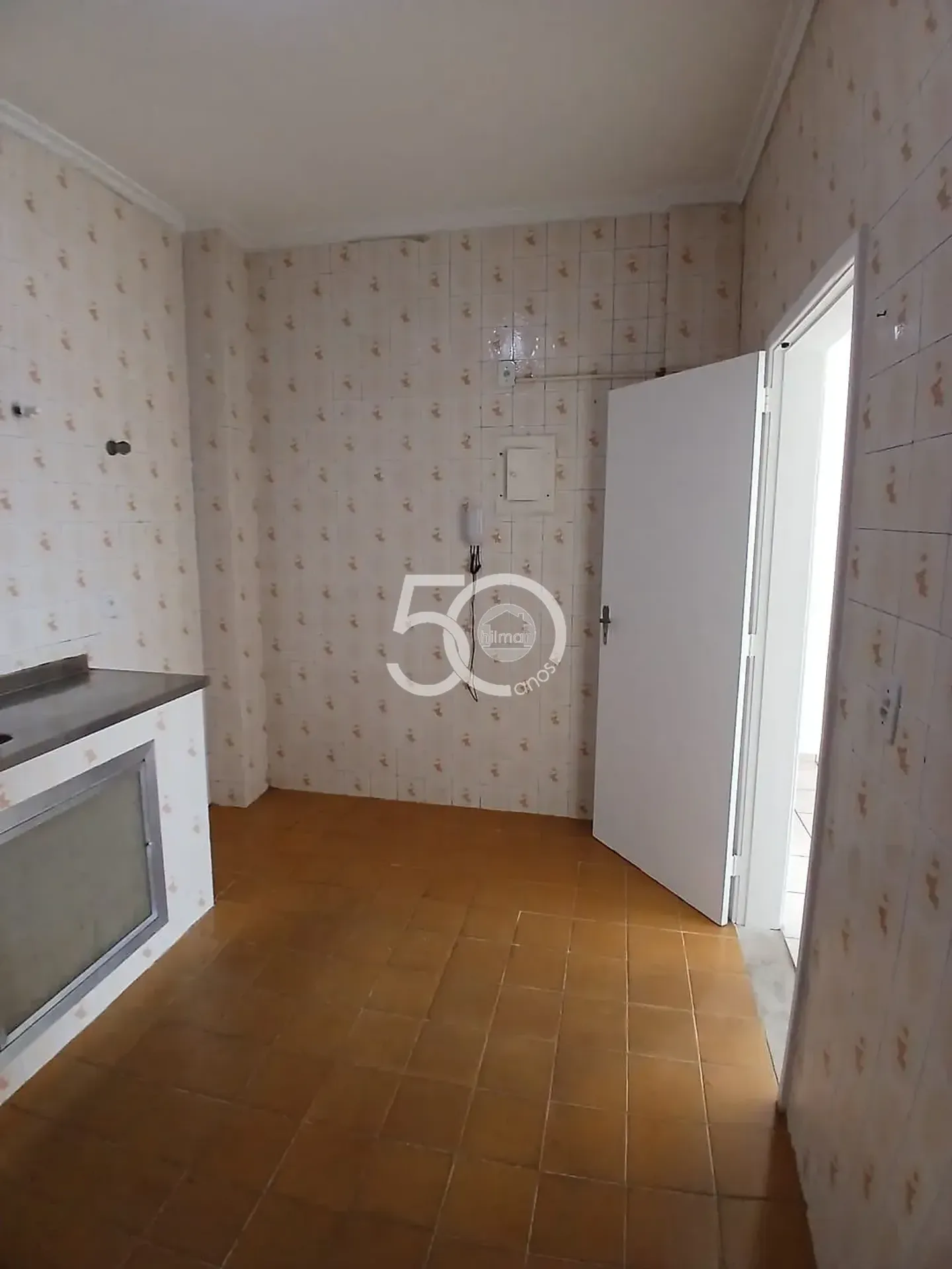 Unfurnished apartment with 2 bedrooms, 2 baths — photo 27