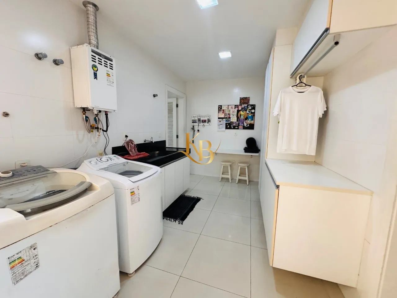 Дом 600 м² с 4 спальнями и балконом с барбекю — photo 57