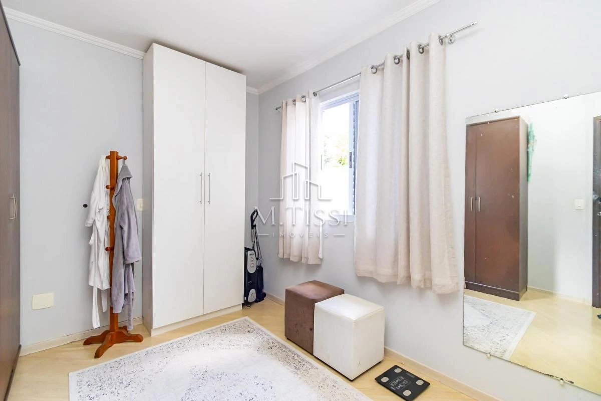 Washing machine in a 3-bedroom house, 200 m² — photo 13