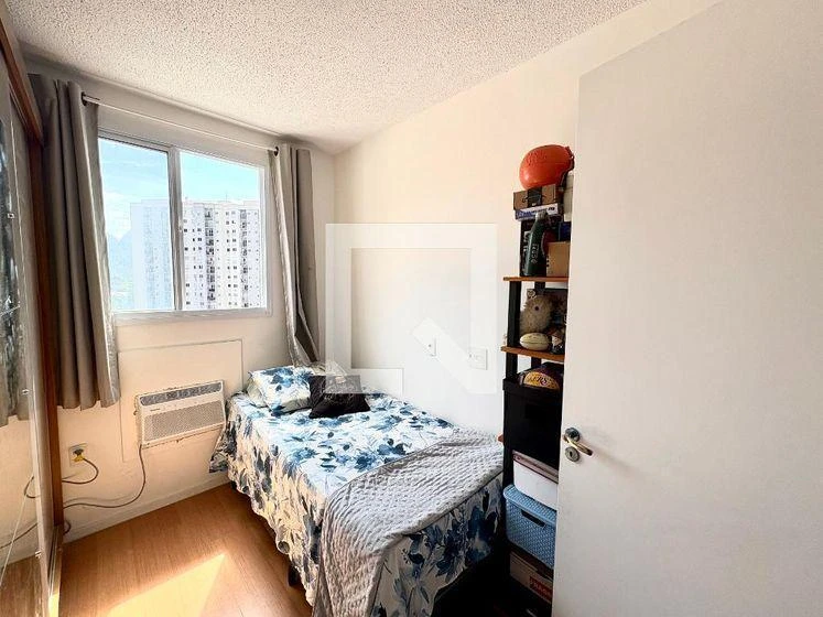 2-bedroom apartment in a building with a gym — photo 4
