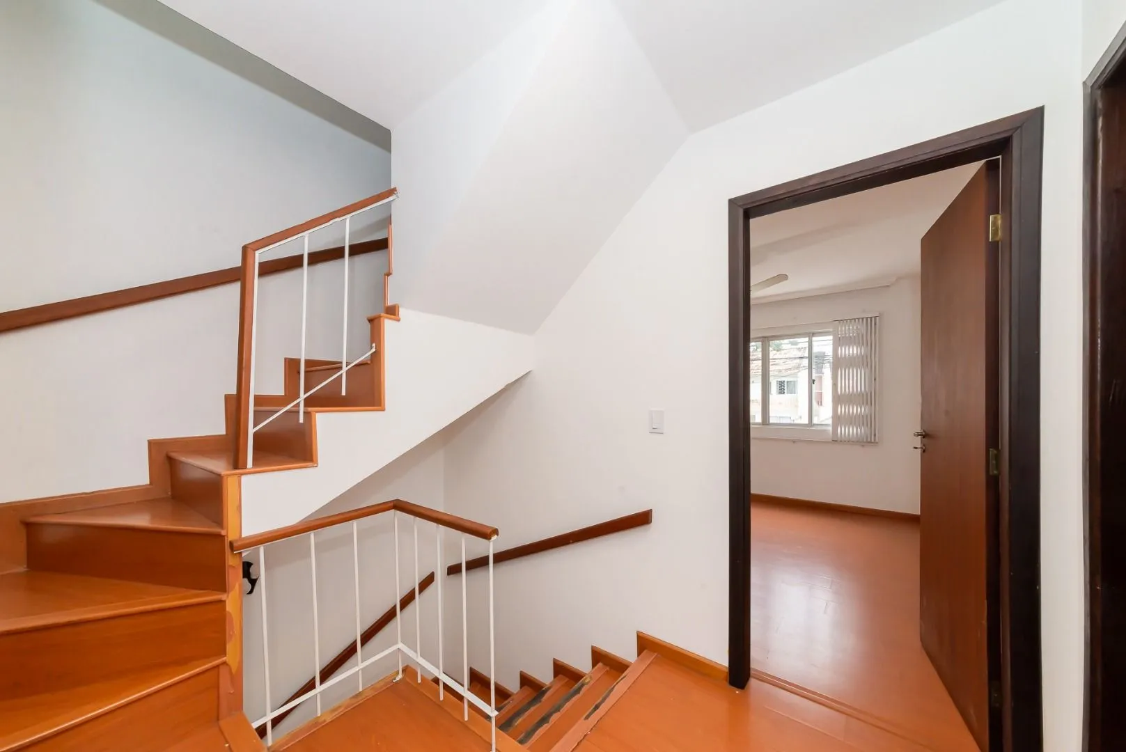 House, 170 m², with a jacuzzi — photo 25