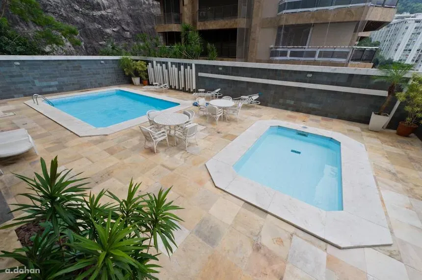 Apartamento de 400 m² com 4 quartos e 5 banheiros — photo 48