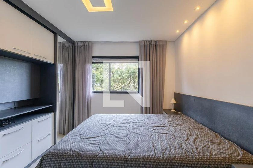 2-bedroom apartment with a park view — photo 7