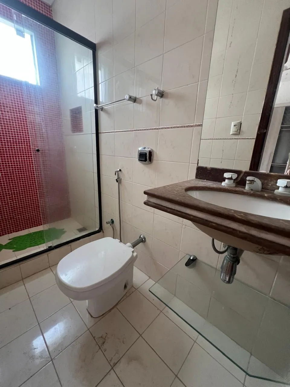 House with 3 bedrooms, 4 bathrooms and 5 parking spaces — photo 10