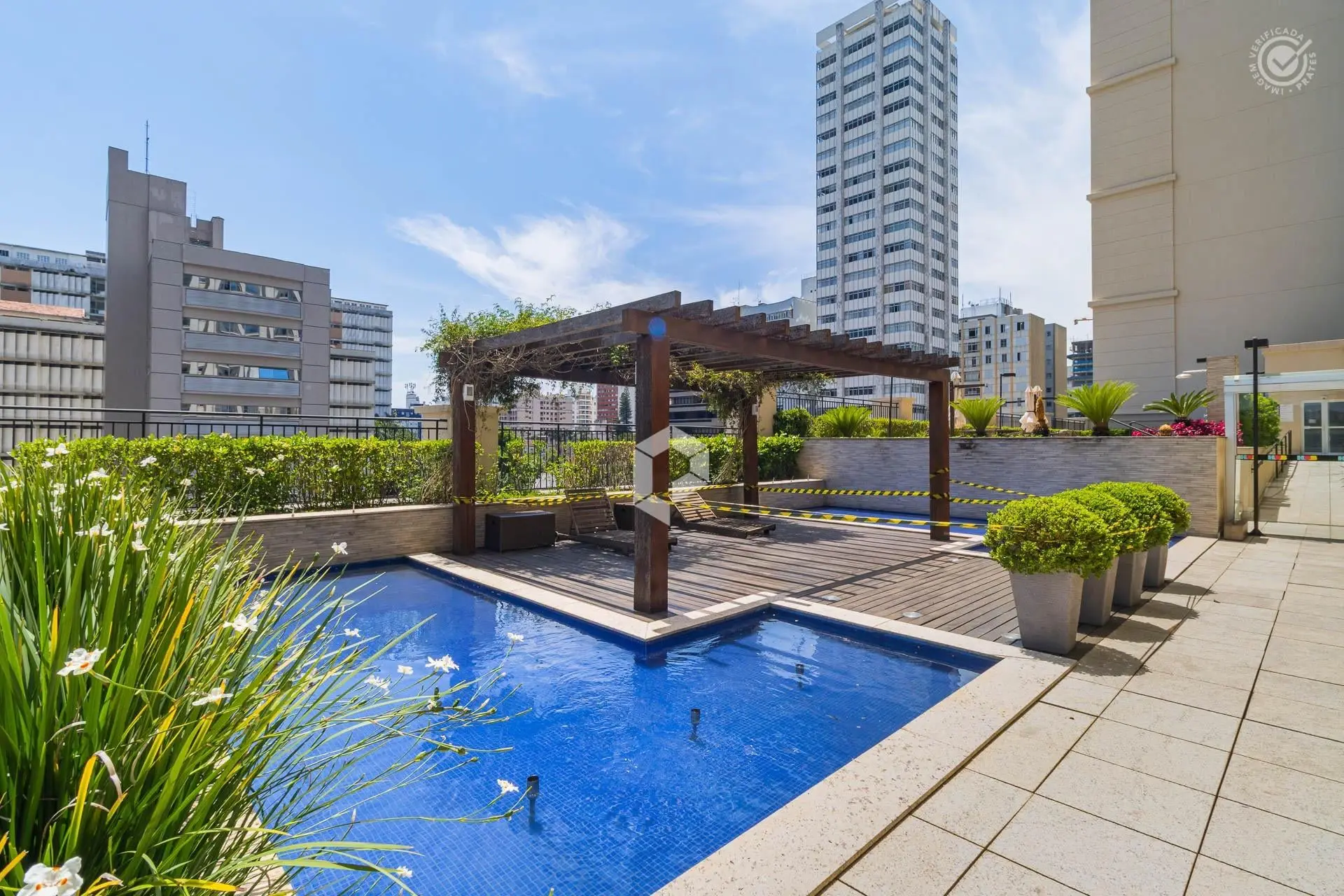 Apartamento de 1 quarto com piscina privativa, Centro — photo 16