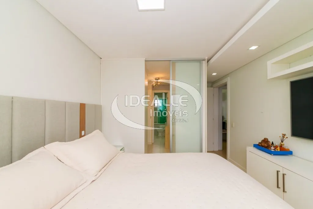242 m² apartment with 3 bedrooms and private BBQ — photo 13