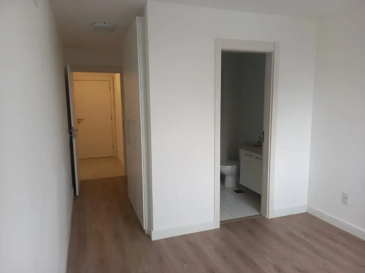 2-bedroom apartment with 2 bathrooms and 1 parking spot — photo 13