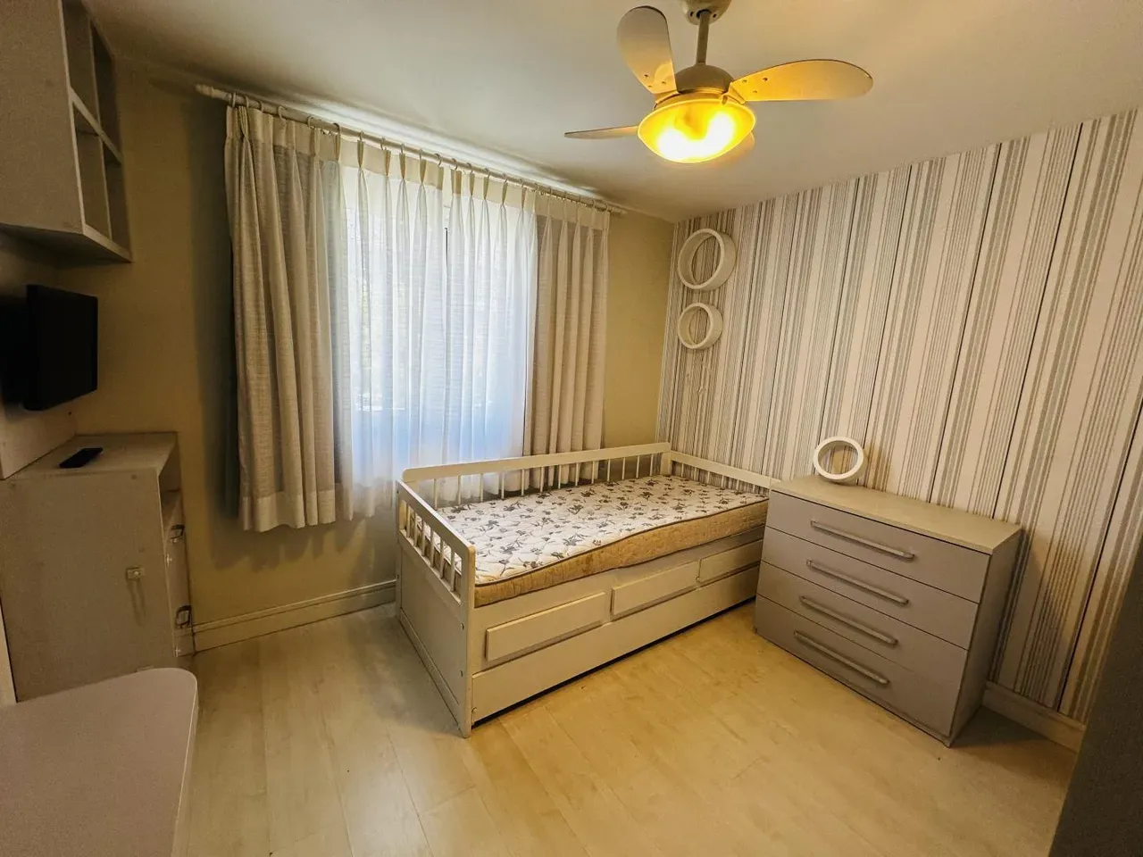 Furnished house, 250 m², with a grill on the balcony — photo 12