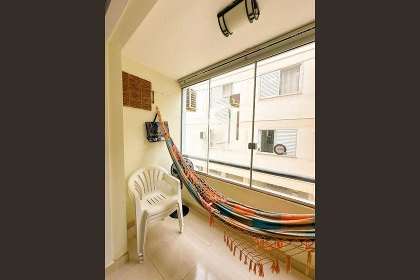 Apartamento mobiliado com 94 m² e cozinha com fogão a gás — photo 22