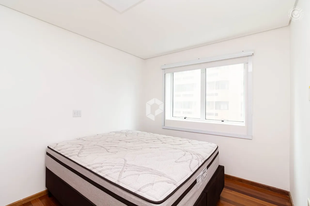 3 en-suite bedroom apartment with 3 parking spots 426 m² — photo 15