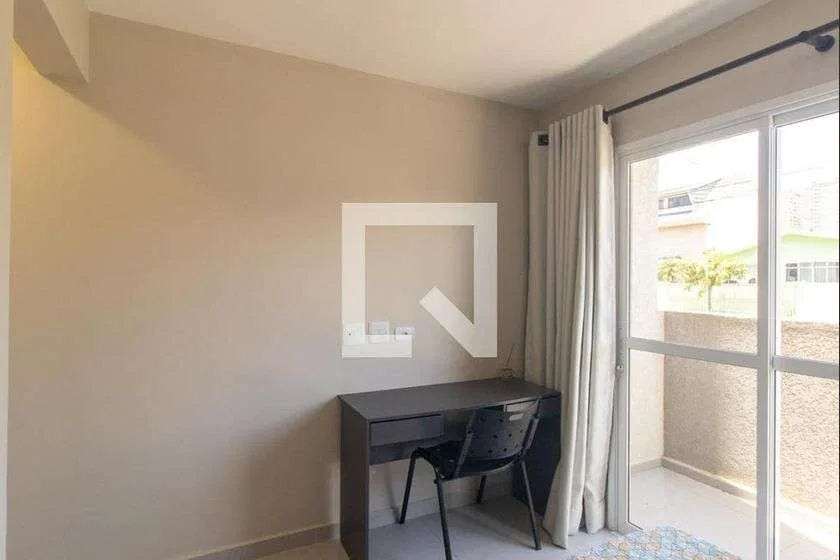 2-bedroom apartment with a walk-in closet in Curitiba — photo 15