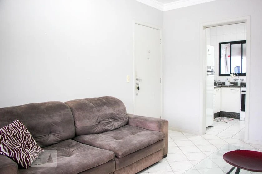 Furnished 3-bedroom apartment with 1 en-suite and balcony — photo 2