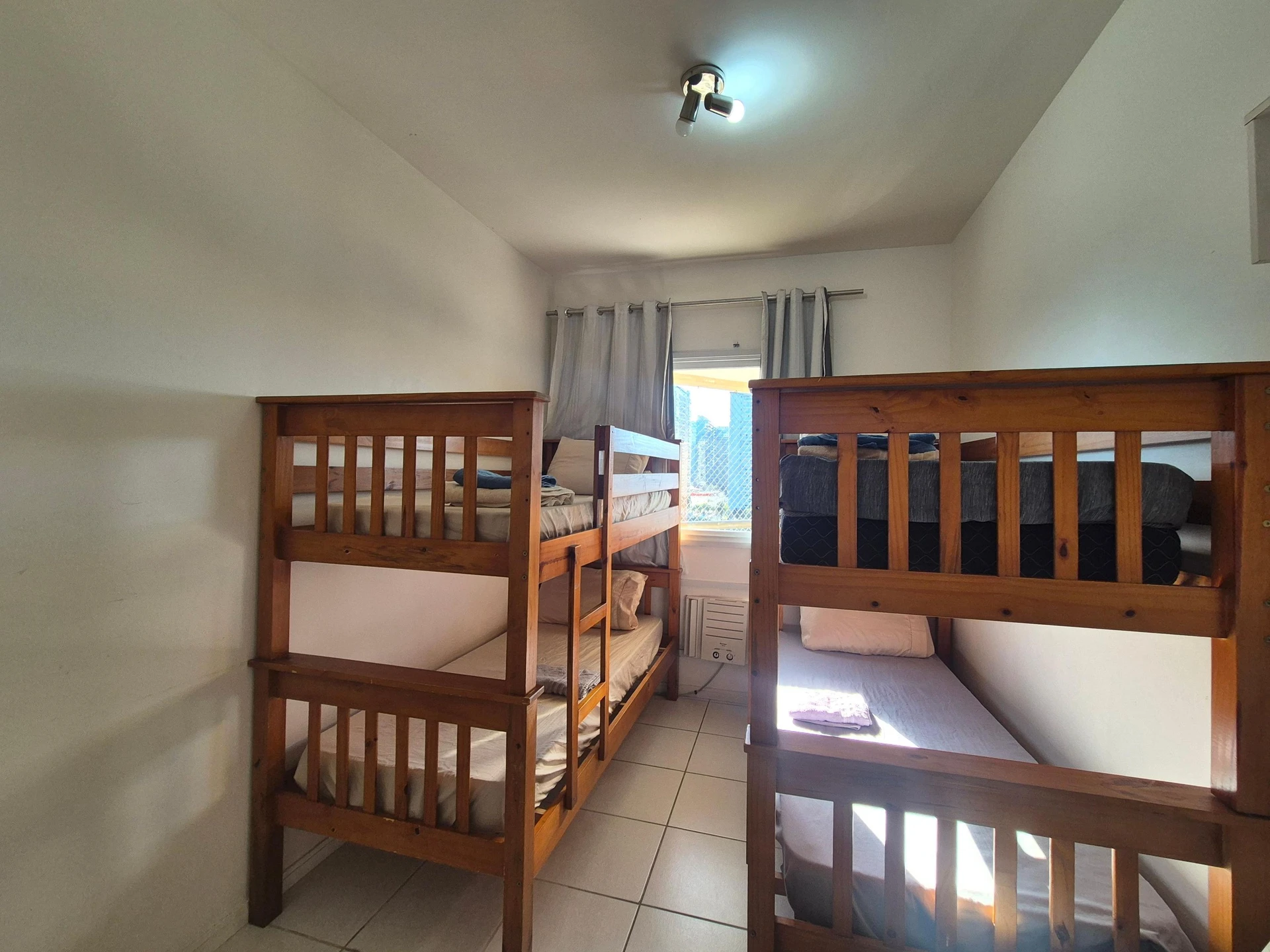 Apartamento mobiliado com 2 quartos e lavanderia com máquina — photo 3