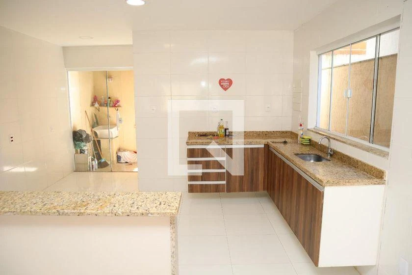 2-bedroom house, both with their own bathrooms, 160 m² — photo 2