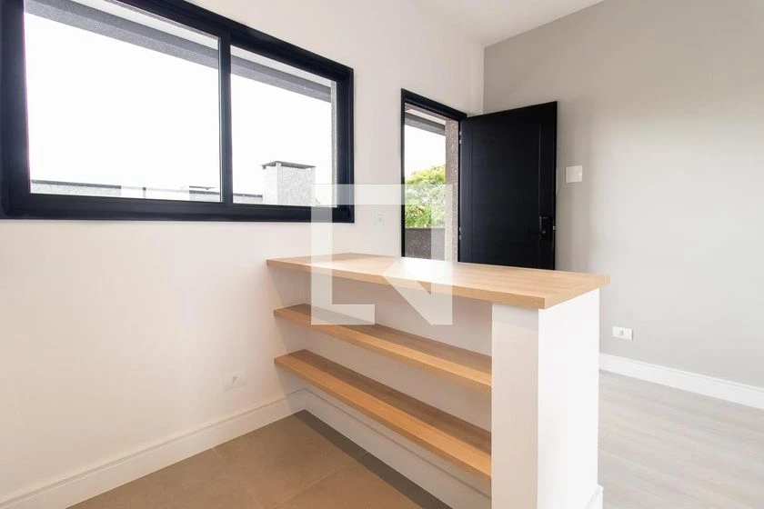 Studio with 1 bedroom and 1 bathroom plus parking — photo 3