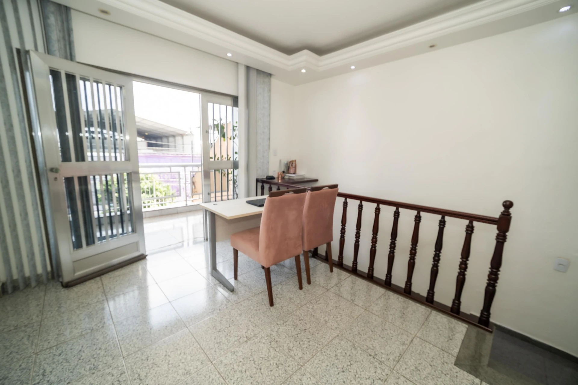 Furnished house, 449 m², with a jacuzzi — photo 30