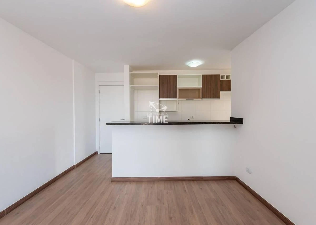 Wood or laminate floors in a 3-bedroom apartment, 69 m² — photo 24