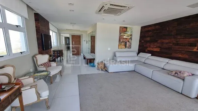 Furnished apartment with 3 bedrooms and water view — photo 12