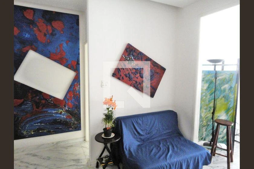 Furnished apartment with 4 bedrooms and 120 m² — photo 31