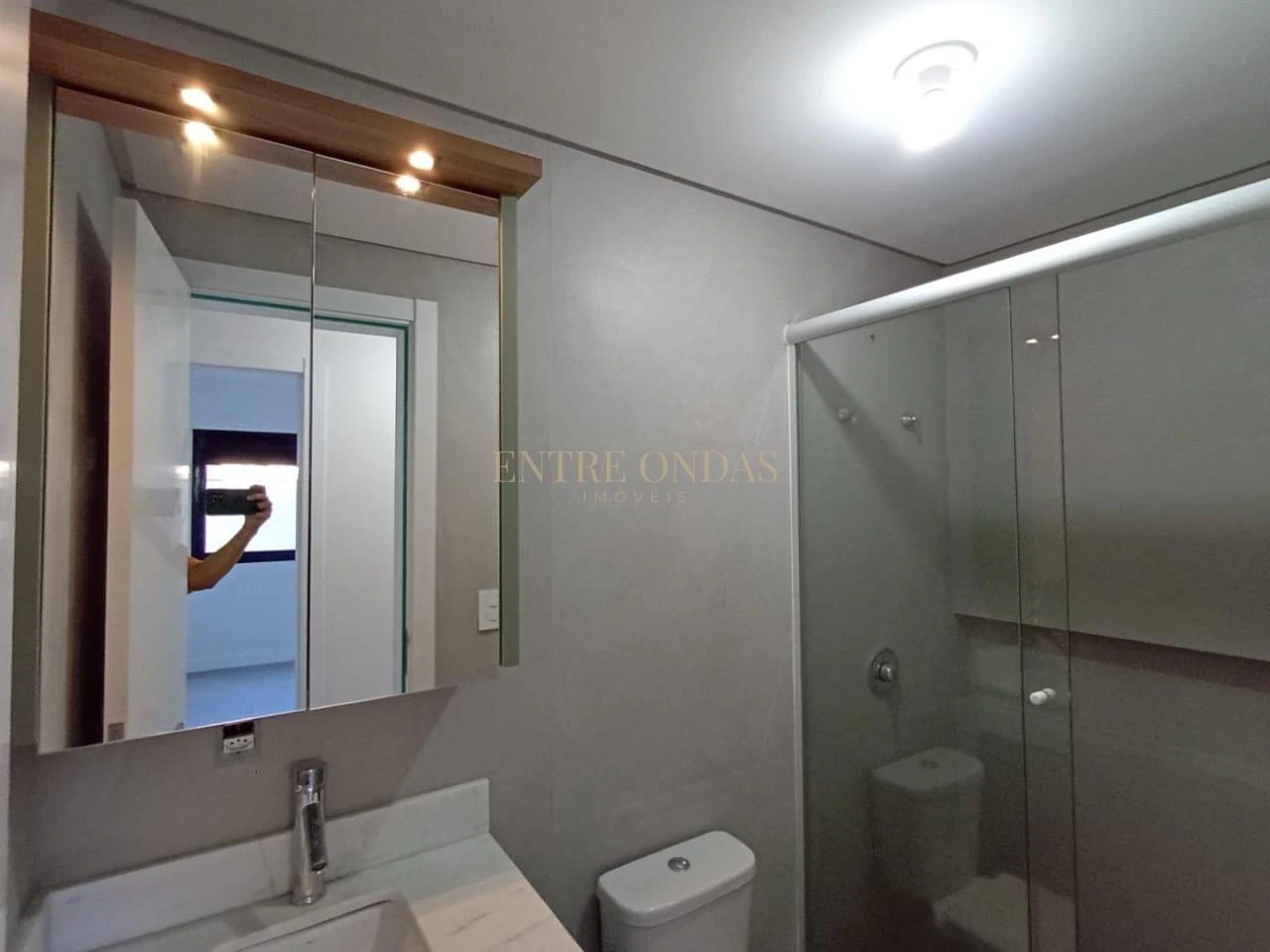 Apartamento de 2 dormitorios con 1 suite y 3 baños — photo 7
