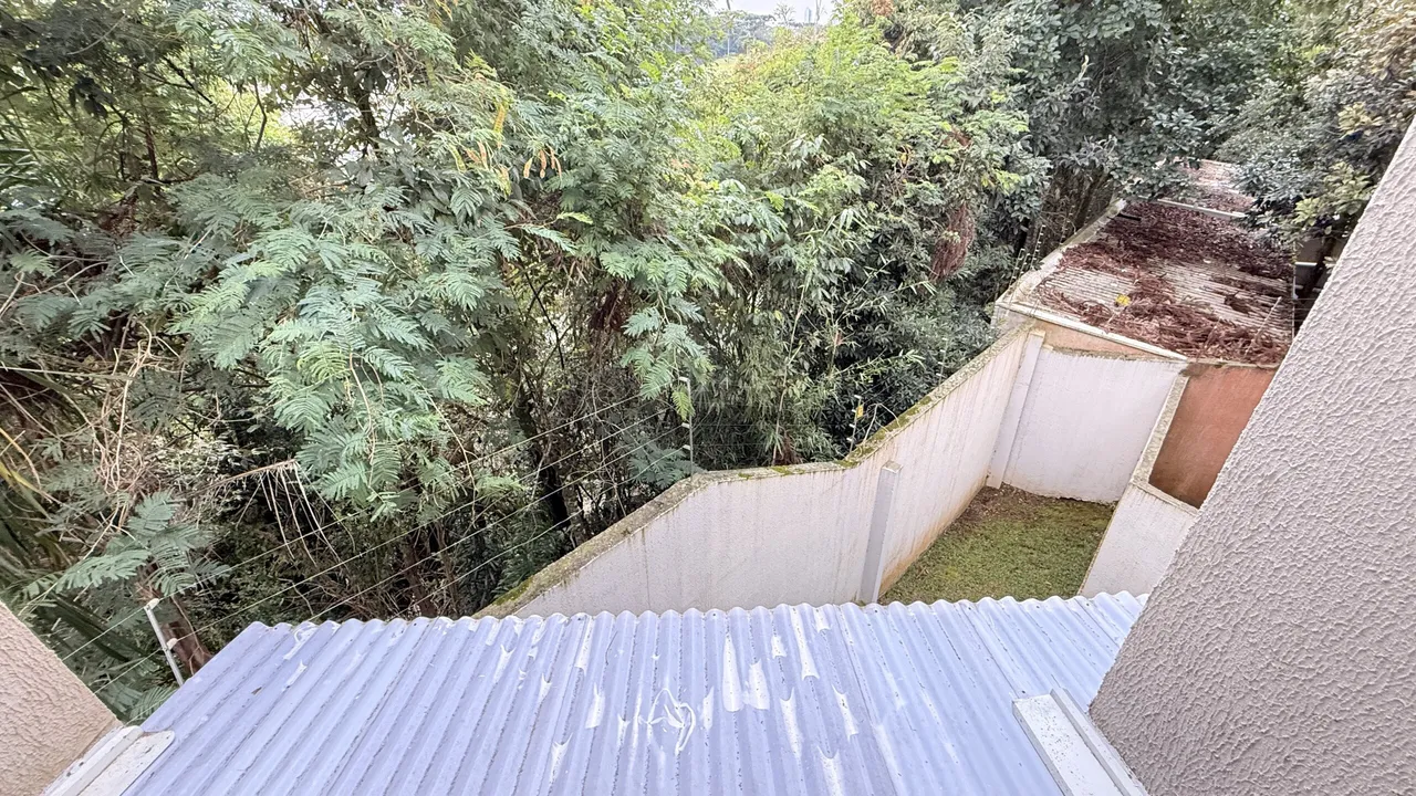 House with 3 bedrooms, 2 bathrooms and 1 parking space — photo 7