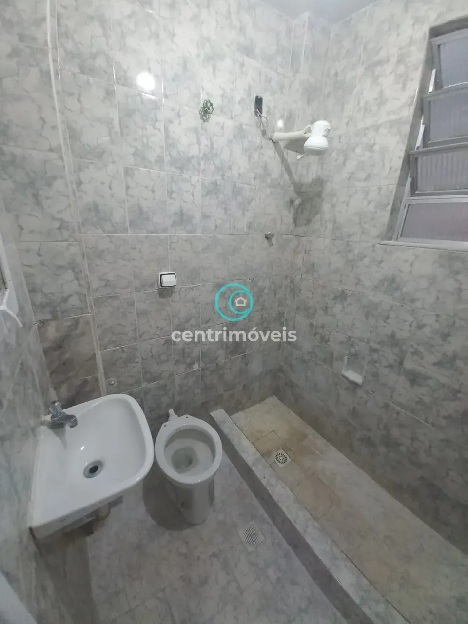 Rental apartment with 2 bedrooms and 2 bathrooms — photo 9