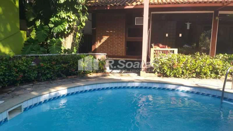 House with 7 bedrooms and a built-in grill balcony — photo 6