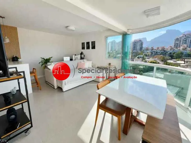 Furnished apartment, 55 m², with a water view